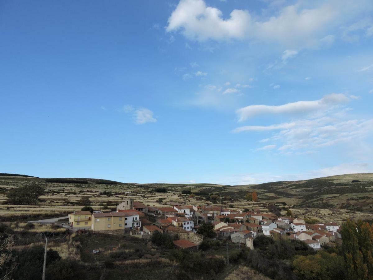 Casa Sierra De Gredos Guest House Navasequilla Ngoại thất bức ảnh